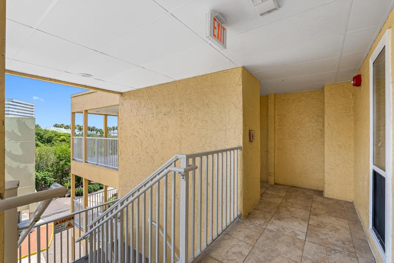 Vila Wake Up To The Ocean Breeze - Enjoy Amazing Views Tampa Exteriér fotografie